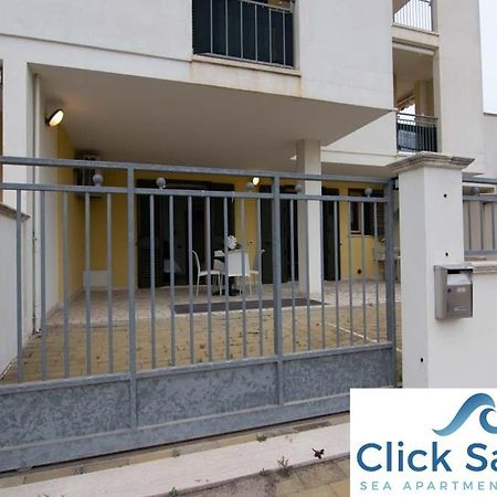 Rosmini Apartment - Parcheggio-Veranda - Baia Verde - Lido - By Click Salento Галиполи Екстериор снимка