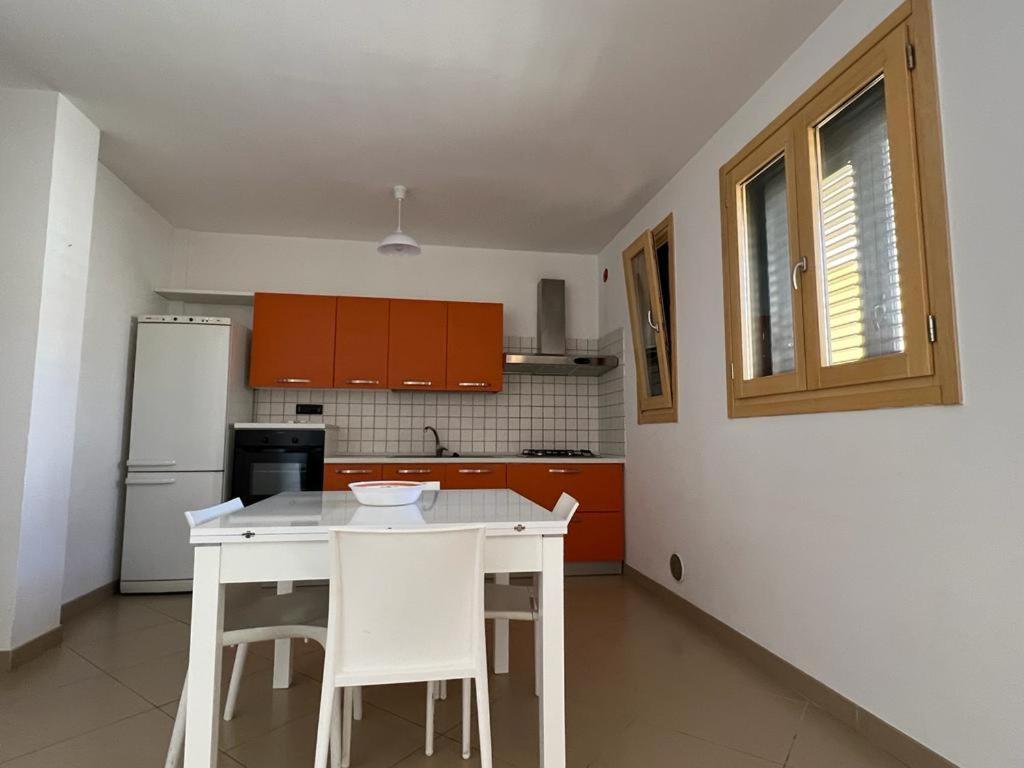 Rosmini Apartment - Parcheggio-Veranda - Baia Verde - Lido - By Click Salento Галиполи Екстериор снимка