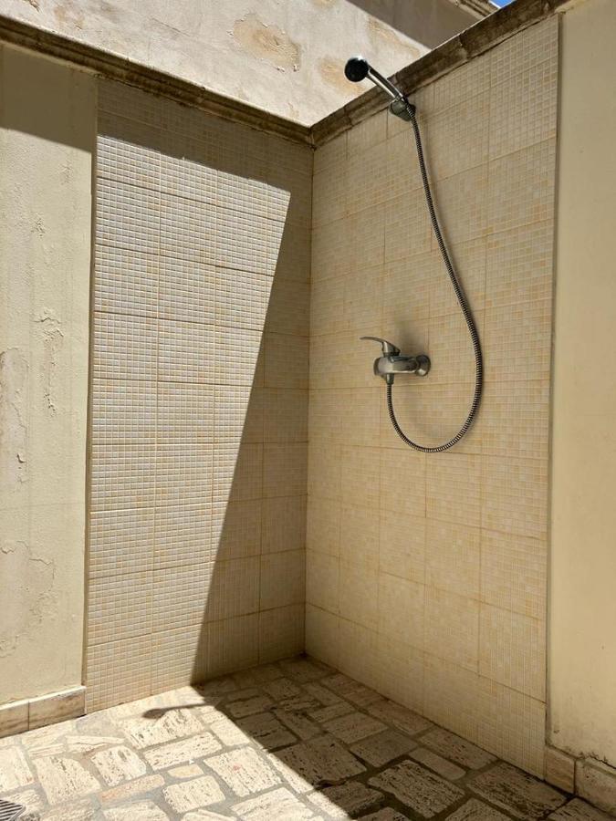 Rosmini Apartment - Parcheggio-Veranda - Baia Verde - Lido - By Click Salento Галиполи Екстериор снимка