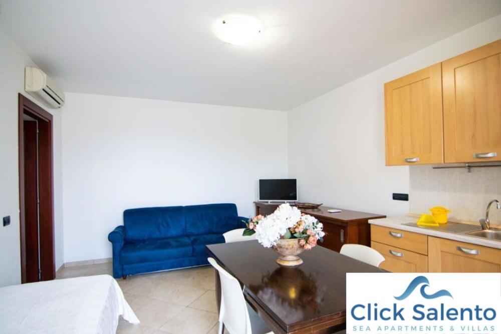 Rosmini Apartment - Parcheggio-Veranda - Baia Verde - Lido - By Click Salento Галиполи Екстериор снимка